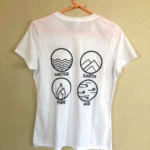 T-SHIRT: CHASING THE ELEMENTS
